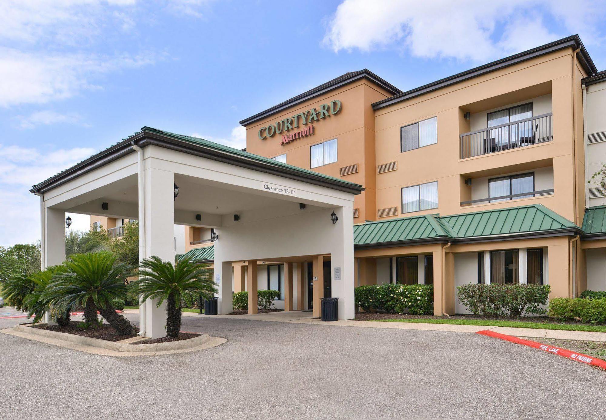 Courtyard Beaumont Hotel Exterior foto